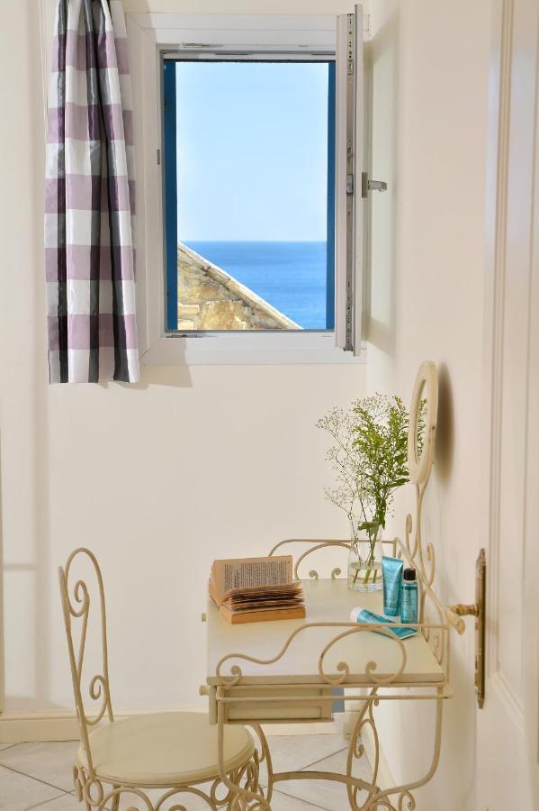 Andros Homes Sea Side Apartment & Studio ガブリオン エクステリア 写真